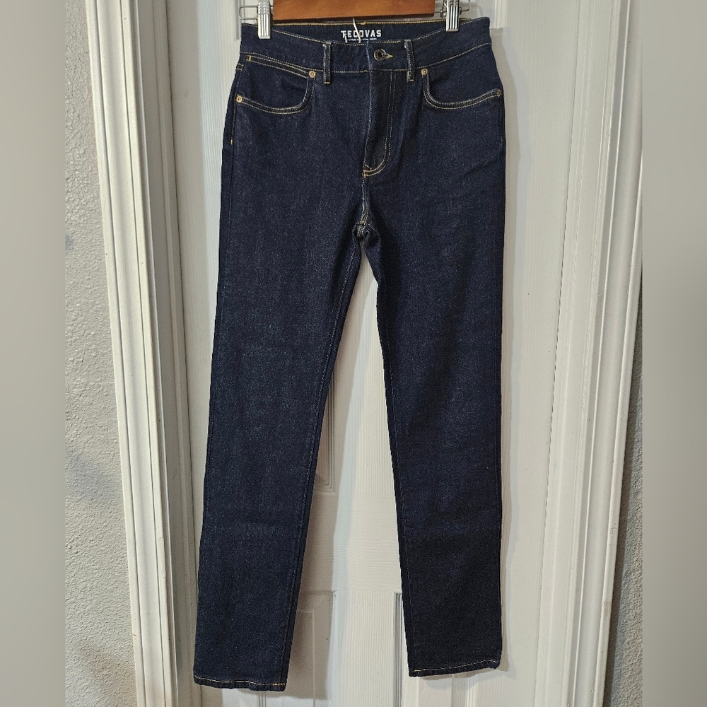 TECOVAS STOVE PIPE JEANS